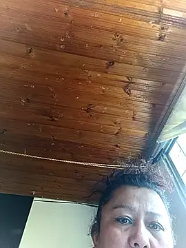 Snapshot of Darly_Gomez chatting on 31, 10, 2025 Darly Gomez online show from 31, 10, 2025