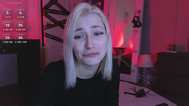 Snapshot of alexa_novak chatting on 22, 10, 2025 alexa novak online show from 22, 10, 2025