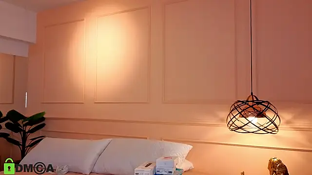 SHARONN     online show from 14, 11, 2025