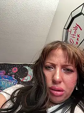 Hollyhudson123 online show from 6, 1, 2025