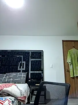 Snapshot of Nene1325 chatting on 25, 1, 2025 Nene1325 online show from 25, 1, 2025