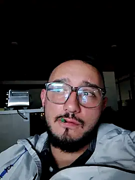 Snapshot of Nene1325 chatting on 8, 3, 2025 Nene1325 online show from 8, 3, 2025