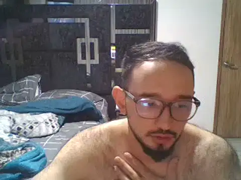 Snapshot of Nene1325 chatting on 11, 9, 2025 Nene1325 online show from 11, 9, 2025