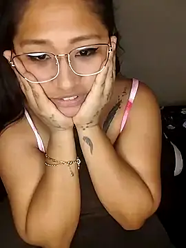 Snapshot of ineliveca chatting on 8, 1, 2025 ineliveca online show from 8, 1, 2025