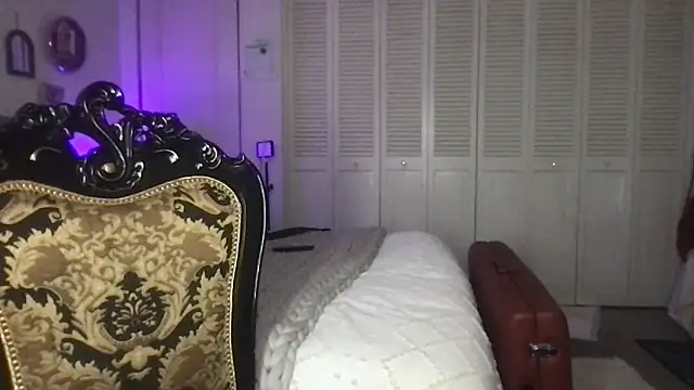 Snapshot of megansweetfromthevalley chatting on 30, 11, 2025 megansweetfromthevalley online show from 30, 11, 2025