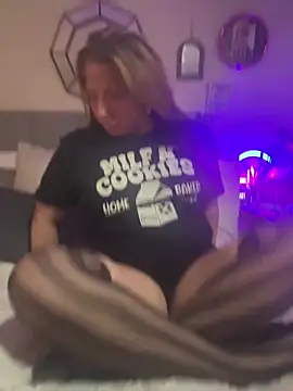 Snapshot of megansweetfromthevalley chatting on 13, 2, 2026 megansweetfromthevalley online show from 13, 2, 2026