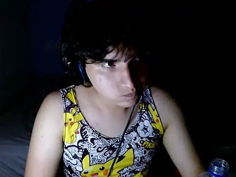 Snapshot of Charley_quin chatting on 5, 3, 2026 Charley quin online show from 5, 3, 2026