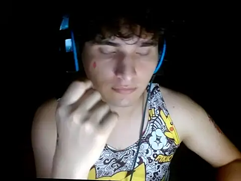 Snapshot of Charley_quin chatting on 15, 3, 2026 Charley quin online show from 15, 3, 2026