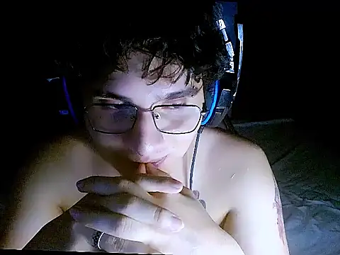 Snapshot of Charley_quin chatting on 26, 3, 2026 Charley quin online show from 26, 3, 2026