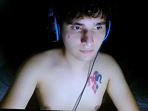 Snapshot of Charley_quin chatting on 28, 3, 2026 Charley quin online show from 28, 3, 2026