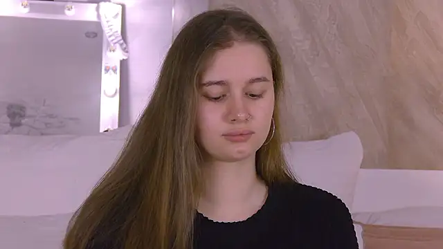 EllieHayes online show from 1, 3, 2026