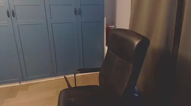 Snapshot of CuteMan33 chatting on 9, 12, 2024 CuteMan33 online show from 9, 12, 2024