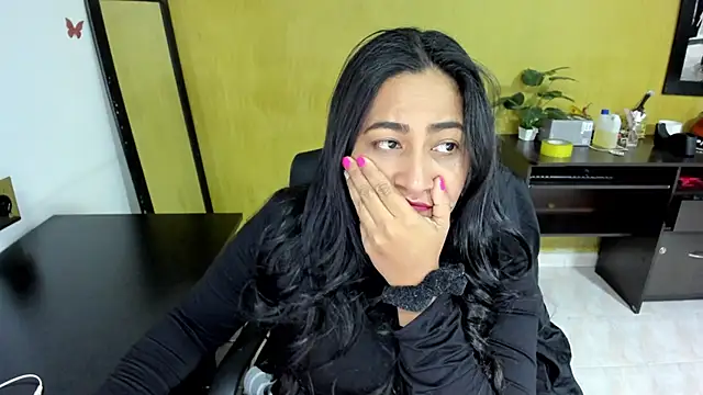 Adele Sweett online show from 30, 1, 2025