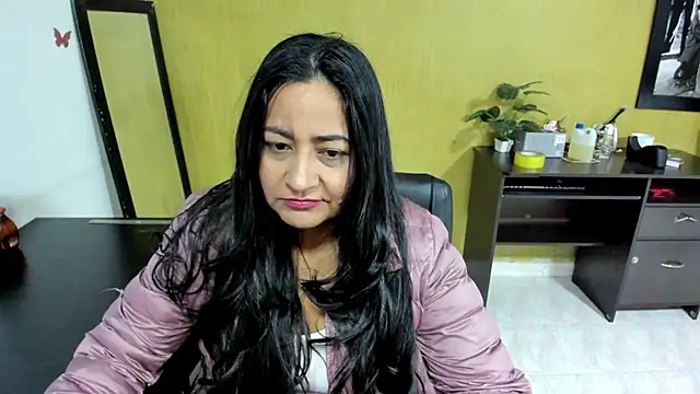 Adele Sweett online show from 31, 1, 2025