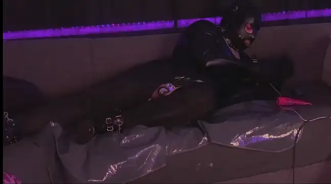 Snapshot of Nebenangeil chatting on 23, 3, 2025 Nebenangeil online show from 23, 3, 2025