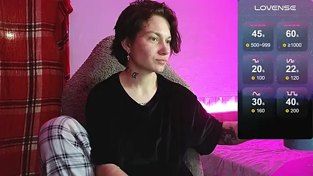 esajukyy online show from 7, 11, 2025