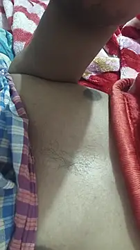 Snapshot of parth4055 chatting on 28, 11, 2025 parth4055 online show from 28, 11, 2025