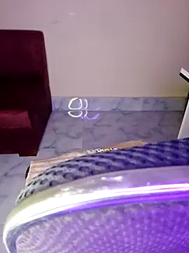 Olivia3 online show from 13, 10, 2025