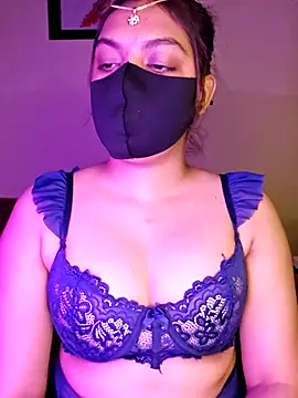 Olivia3 online show from 30, 10, 2025