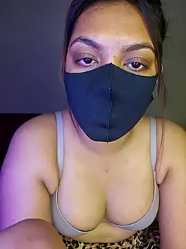 Olivia3 online show from 28, 11, 2025