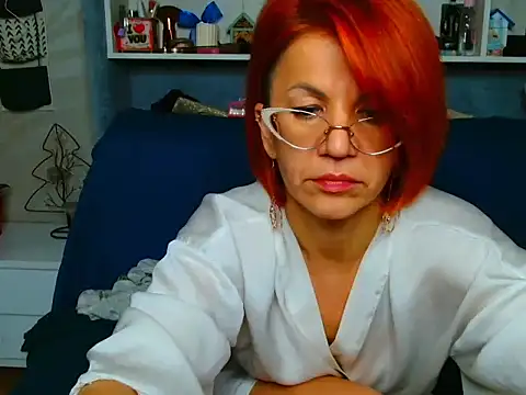 Natali3855 online show from 25, 1, 2025