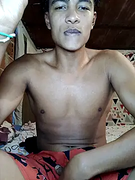 Snapshot of Black_Diamon_ chatting on 16, 12, 2025 Black Diamon online show from 16, 12, 2025