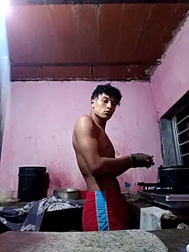 Snapshot of Black_Diamon_ chatting on 21, 12, 2025 Black Diamon online show from 21, 12, 2025