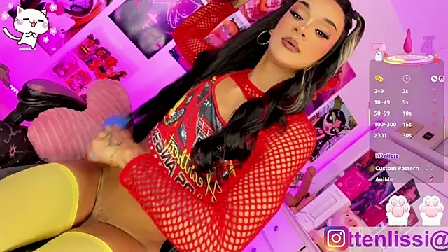 Snapshot of babylinsie chatting on 23, 9, 2025 babylinsie online show from 23, 9, 2025