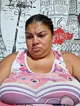 chubby sexy big tits online show from 28, 10, 2025