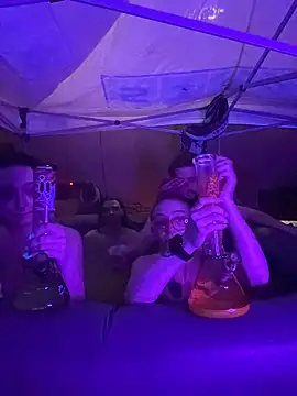 Stonermama666420 online show from 2, 3, 2026