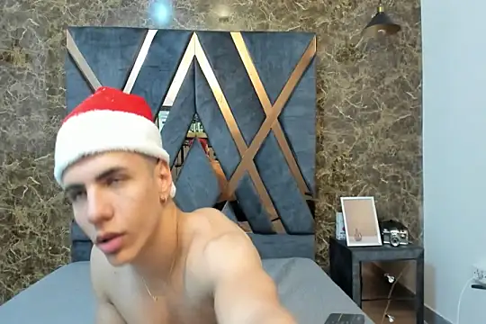Snapshot of Flynn_Riider chatting on 30, 12, 2024 Flynn Riider online show from 30, 12, 2024