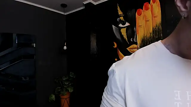 Flynn Riider online show from 17, 10, 2025