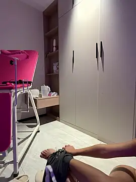 pinnnnnnk online show from 1, 2, 2026