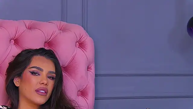 Nicole Diva online show from 20, 1, 2025