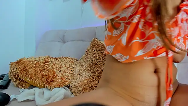 HaleyAmaya online show from 7, 2, 2025