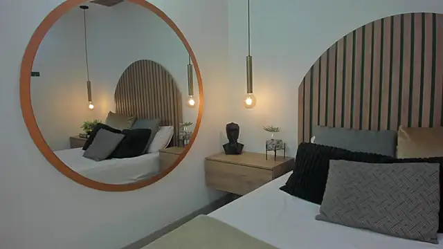 Snapshot of StefaBrown chatting on 18, 11, 2025 StefaBrown online show from 18, 11, 2025