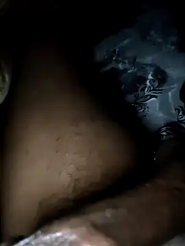 Snapshot of small131 chatting on 12, 12, 2024 small131 online show from 12, 12, 2024