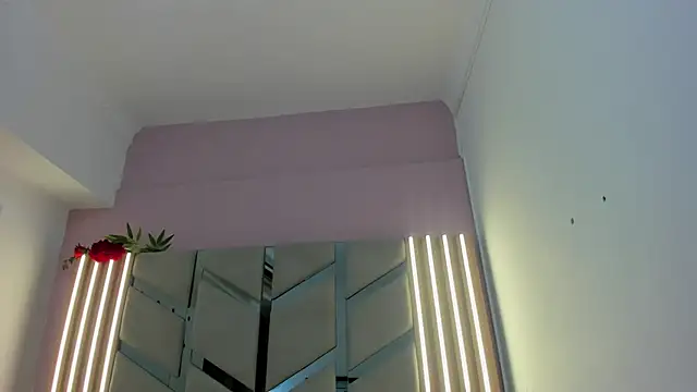 victoriamoon-01 online show from 1, 10, 2025