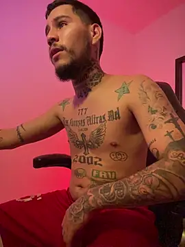 Junihn0 online show from 7, 11, 2025