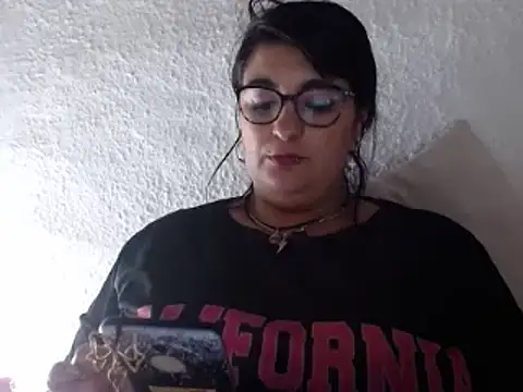 Snapshot of infiernowoman23 chatting on 27, 12, 2024 infiernowoman23 online show from 27, 12, 2024