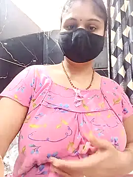 Cute-Aadhvita online show from 10, 2, 2026