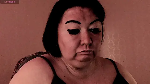 Snapshot of SexxyDreams1 chatting on 7, 2, 2026 SexxyDreams1 online show from 7, 2, 2026