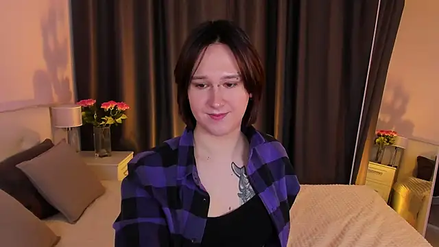 Nicole Cidman online show from 4, 3, 2025