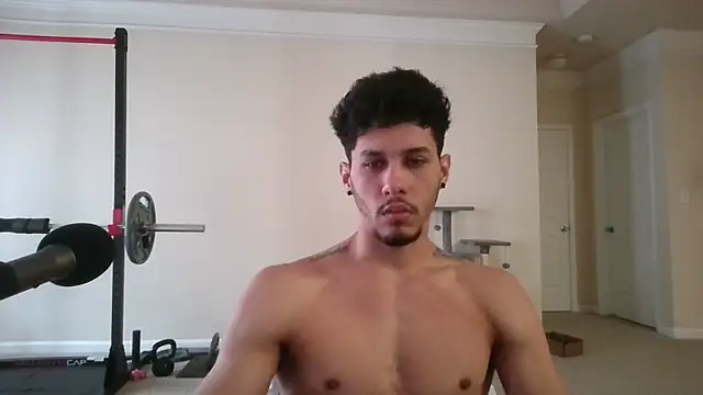 Snapshot of DamnKevin chatting on 10, 2, 2025 DamnKevin online show from 10, 2, 2025