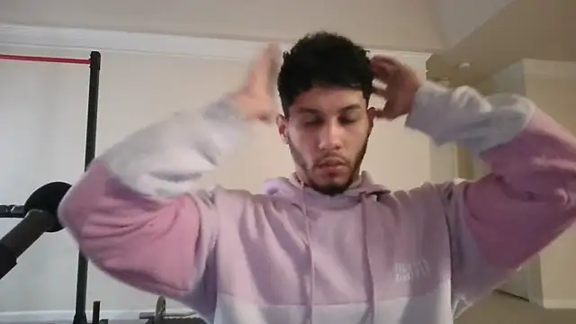 Snapshot of DamnKevin chatting on 4, 3, 2025 DamnKevin online show from 4, 3, 2025