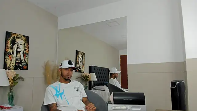 Robin Rief online show from 17, 1, 2025