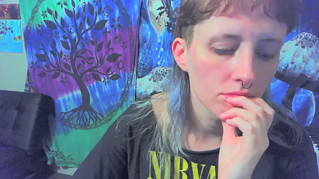  hellostormy  online show from 2, 10, 2025