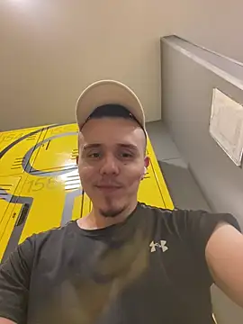 Snapshot of adam-rivera chatting on 13, 1, 2025 adam-rivera online show from 13, 1, 2025