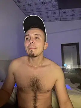 Snapshot of adam-rivera chatting on 28, 1, 2025 adam-rivera online show from 28, 1, 2025