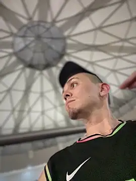 Snapshot of adam-rivera chatting on 13, 9, 2025 adam-rivera online show from 13, 9, 2025